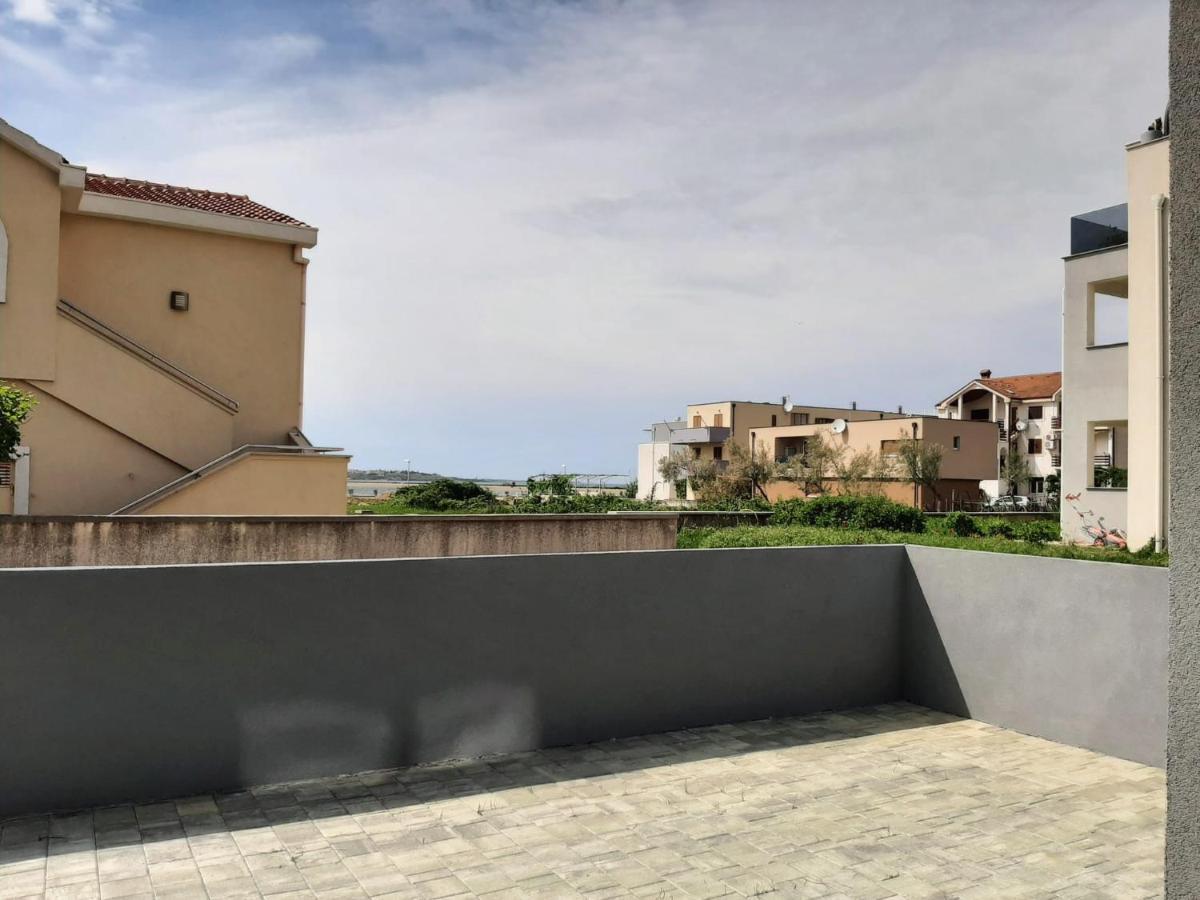 Apartments Anda Nin Esterno foto